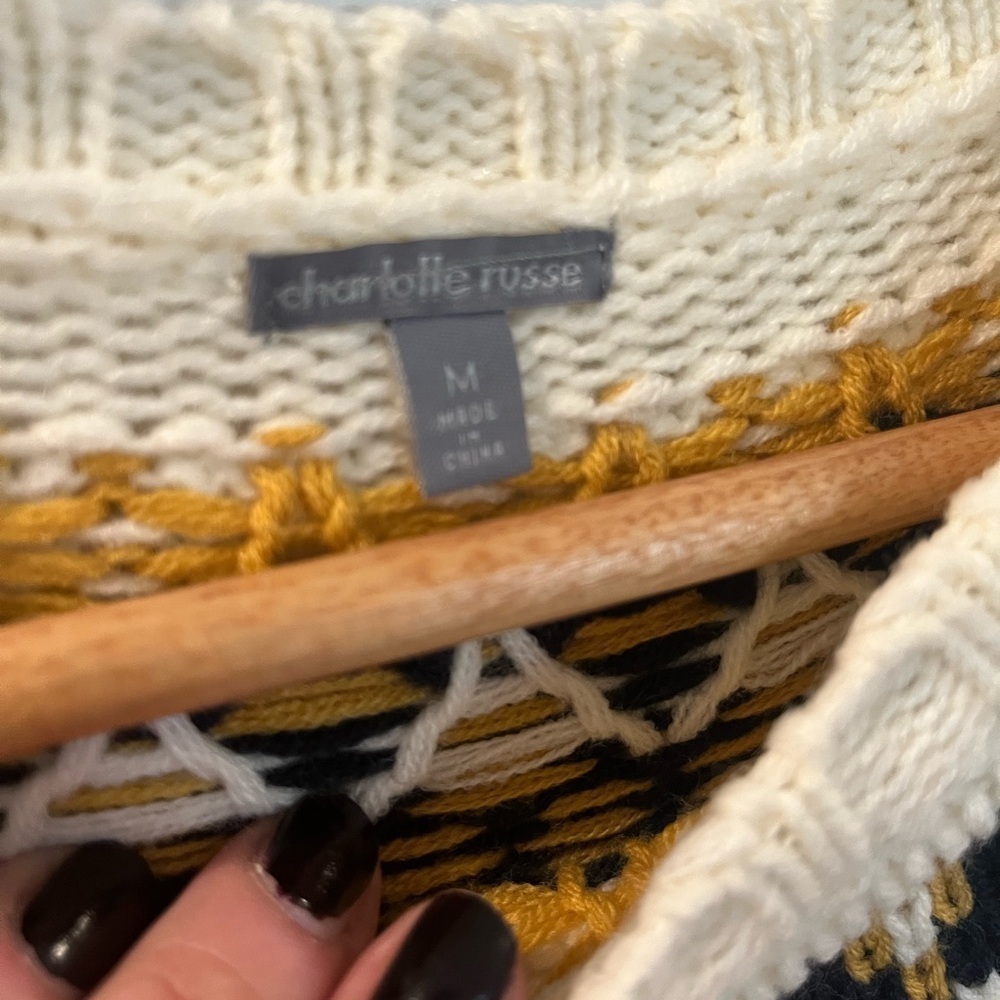 Charlotte Russe Cream and Yellow/blue Knit sweater - Picture 3 of 7